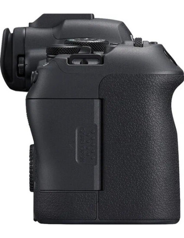 R6 Mark II + RF 24-105mm f/4 L IS USM